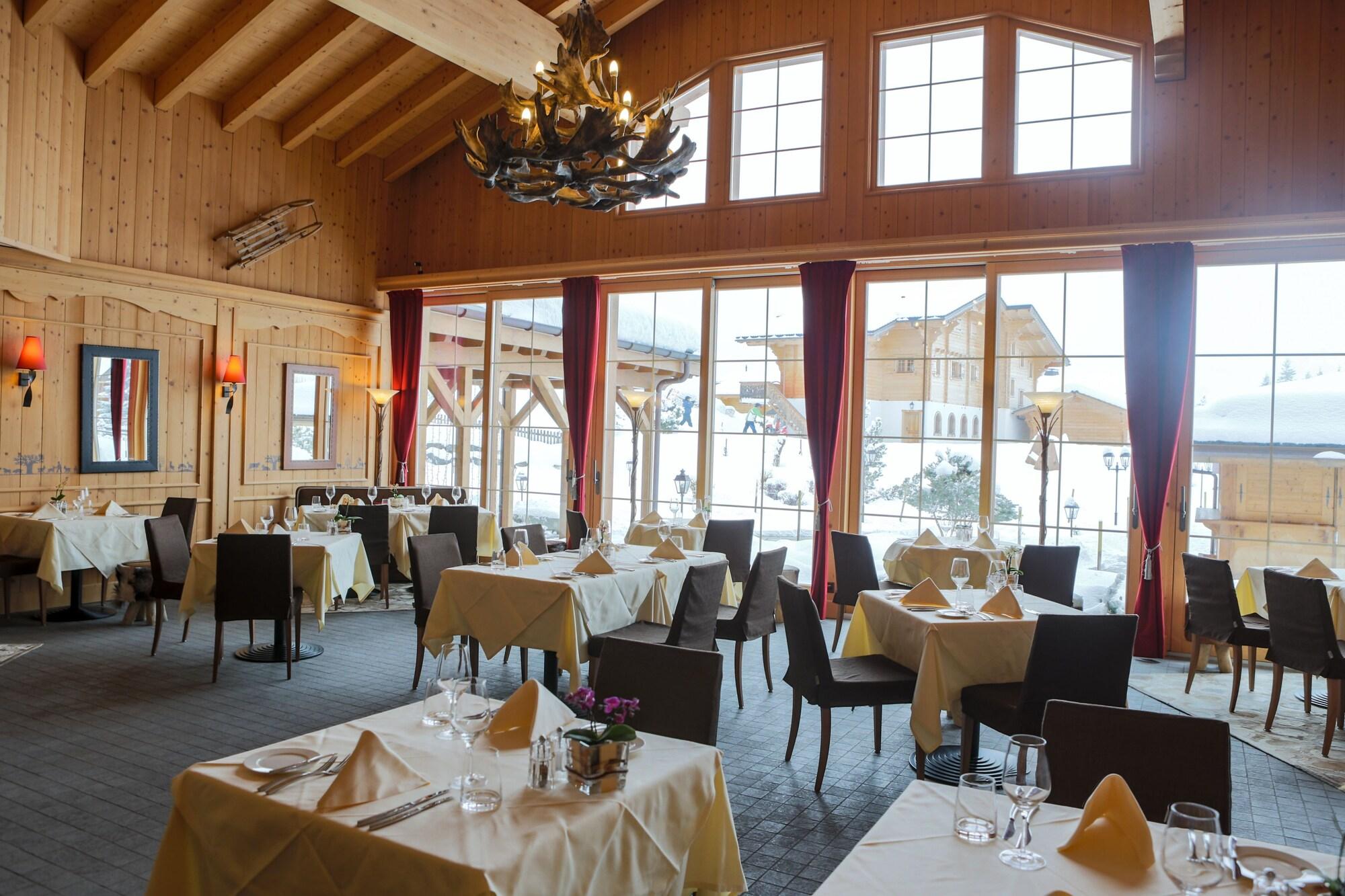 Chalet RoyAlp Hôtel&Spa Villars-sur-Ollon Exterior foto
